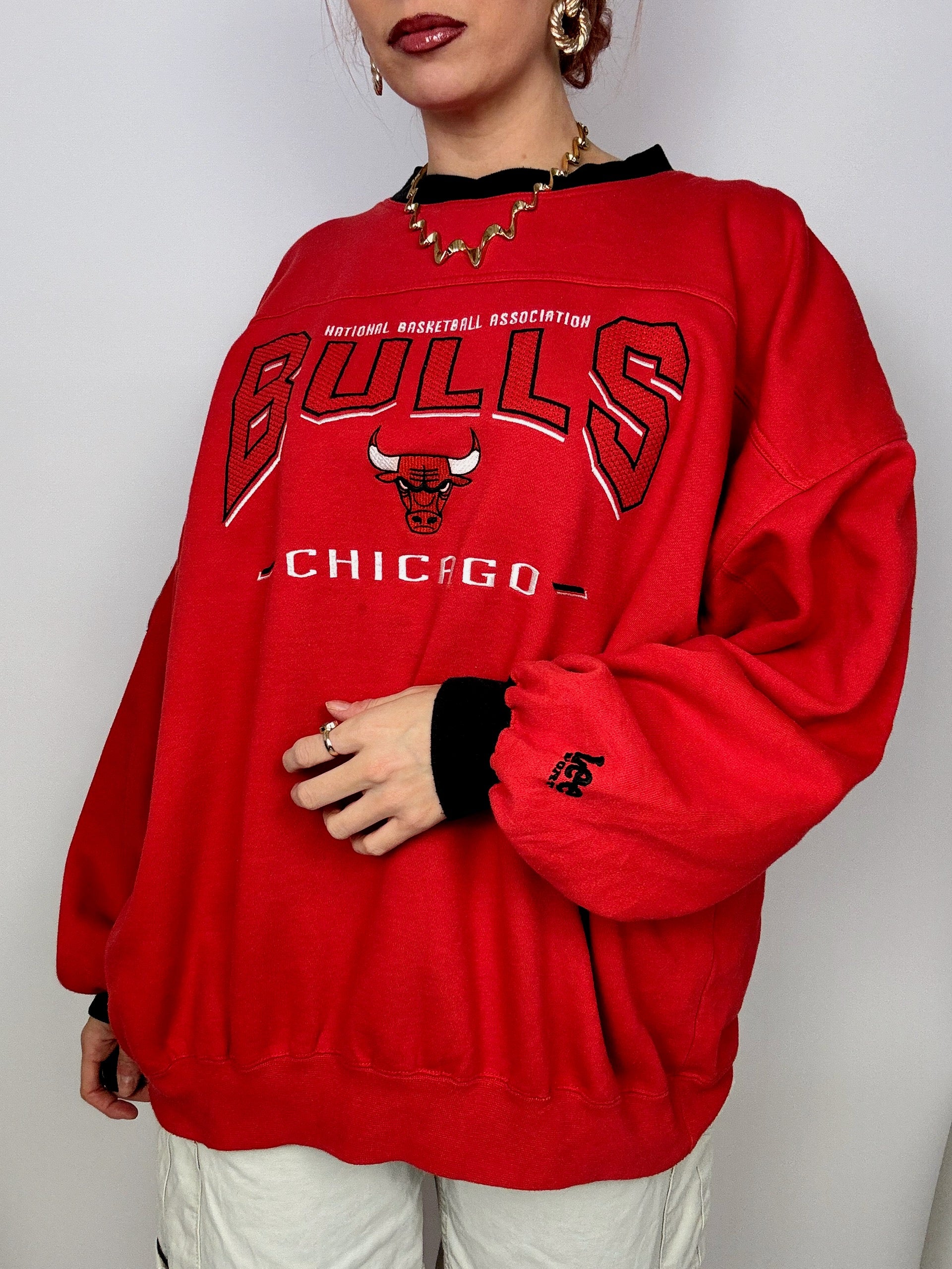 Bulls Vintage XXL Red Sweater