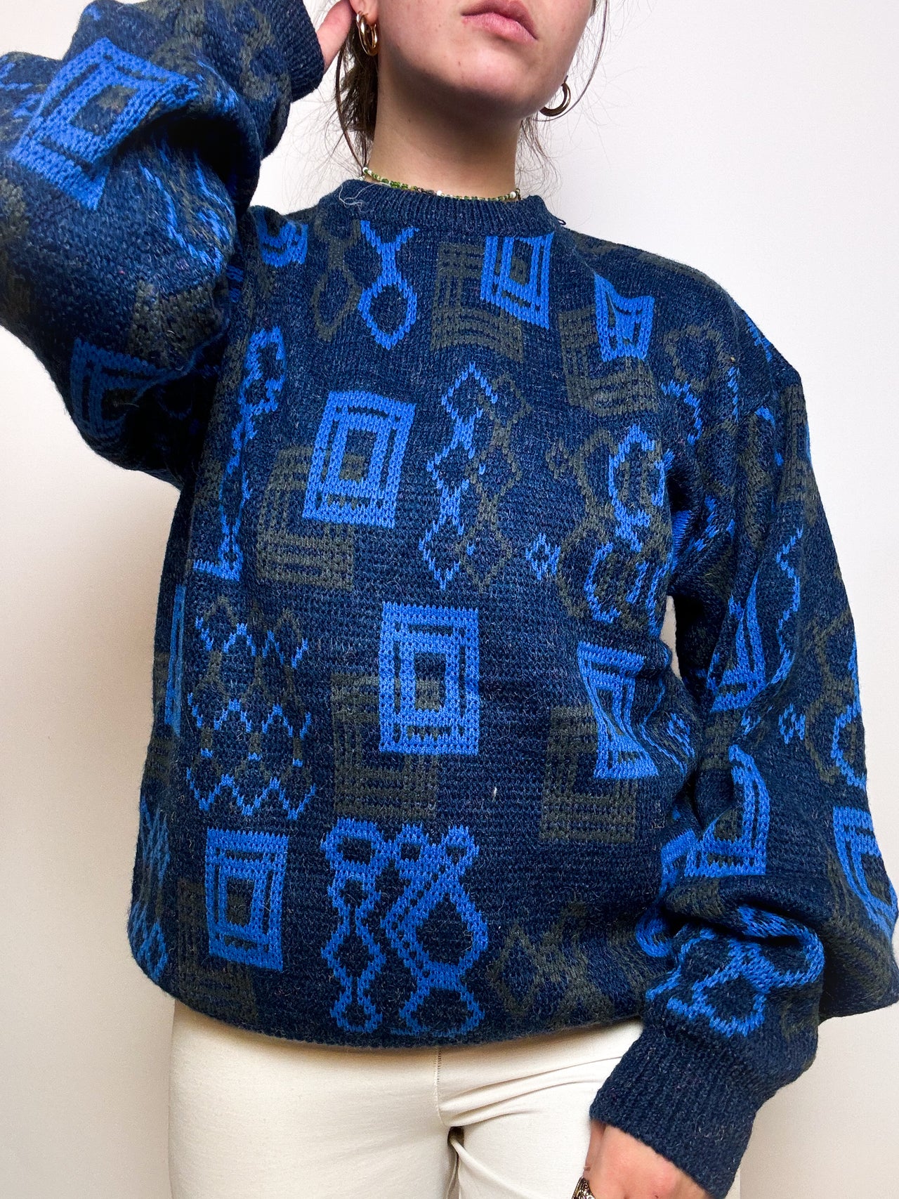 Blue vintage wool sweater L 