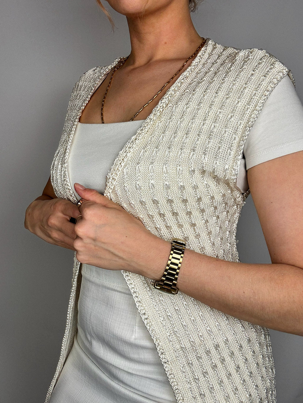 Gilet sans manche blanc cassé en crochet vintage