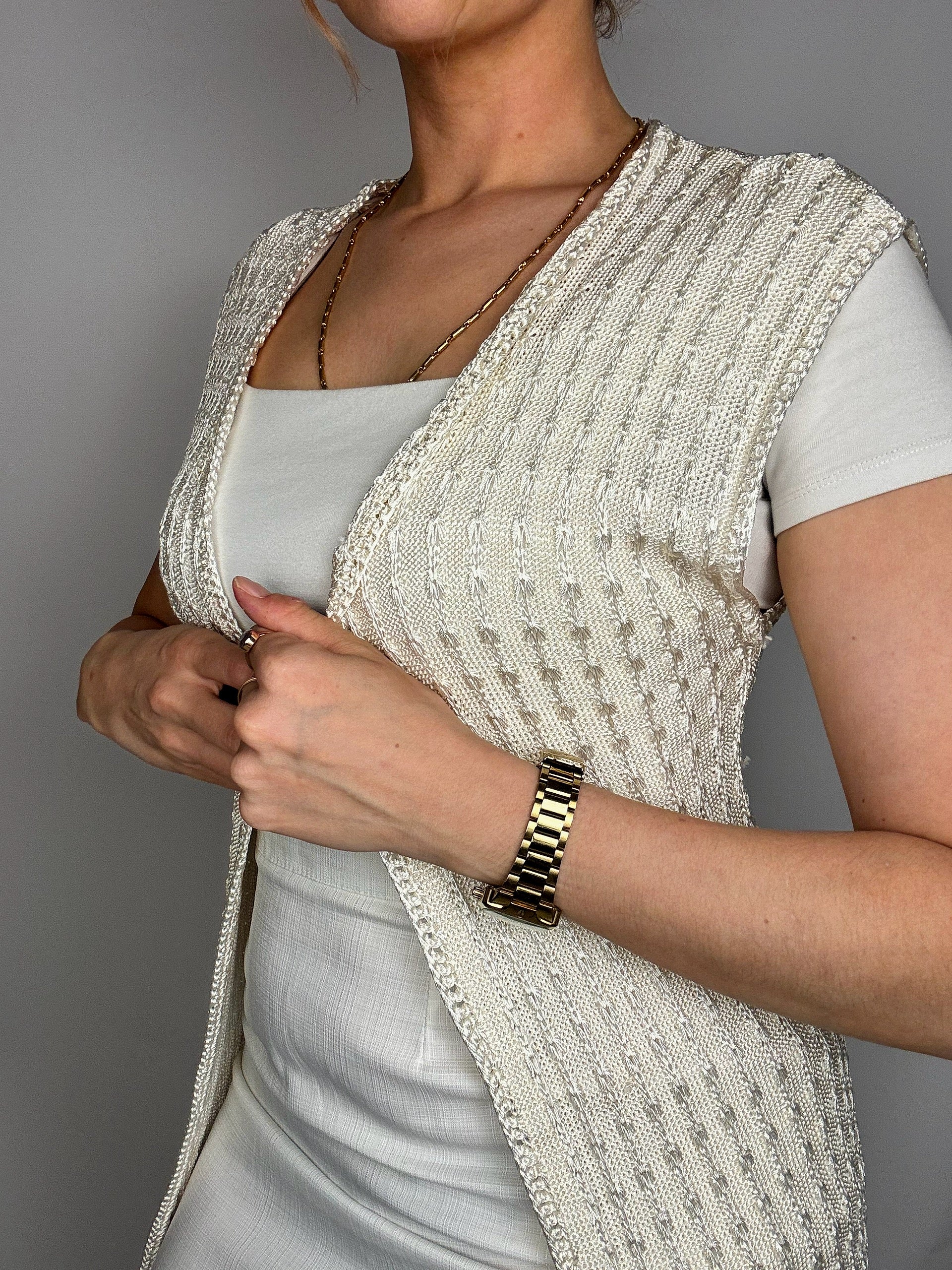 Gilet sans manche blanc cassé en crochet vintage