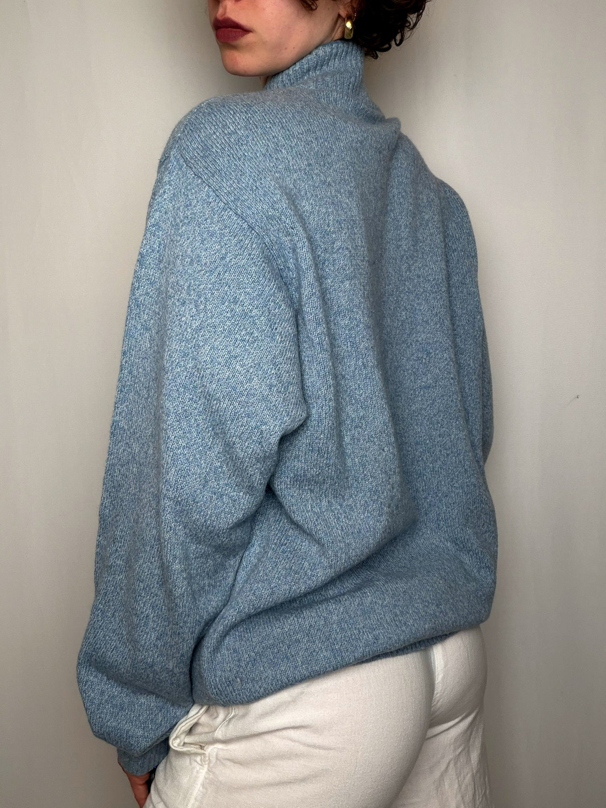 Pull camioneur bleu ciel vintage