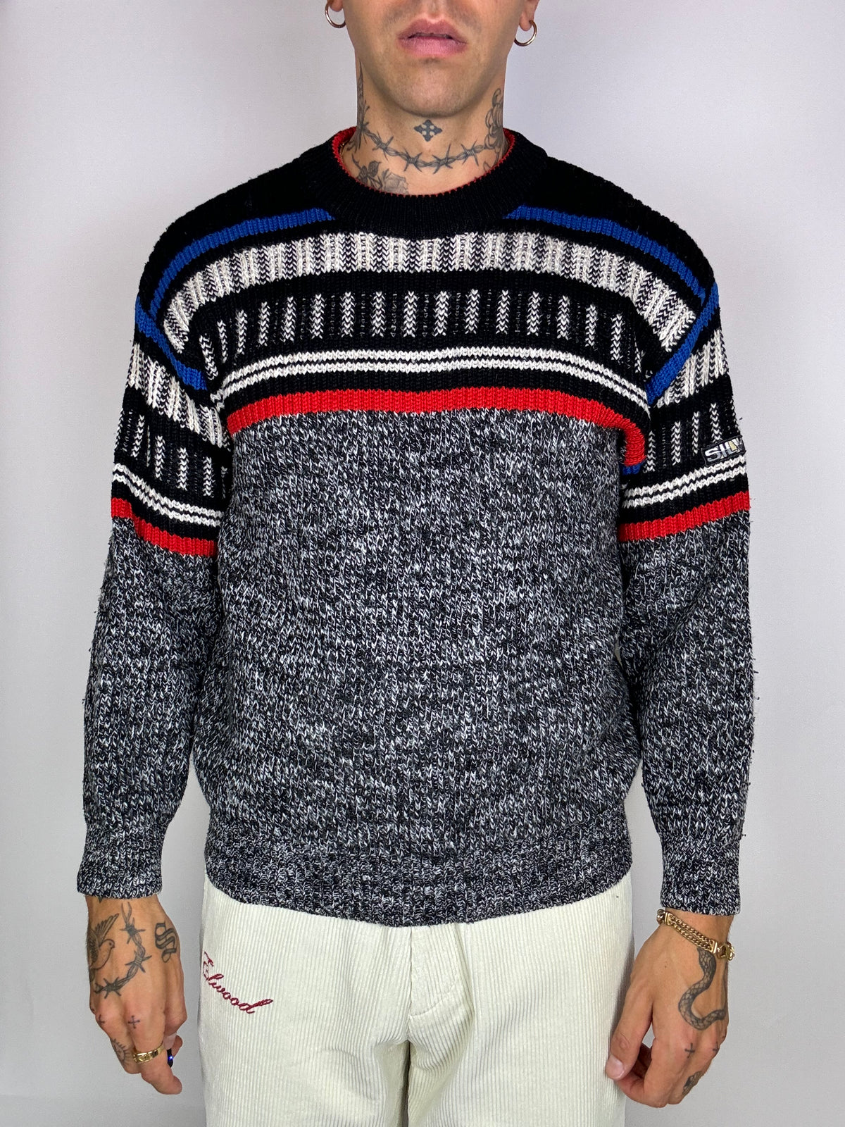 Vintage gray knitted sweater
