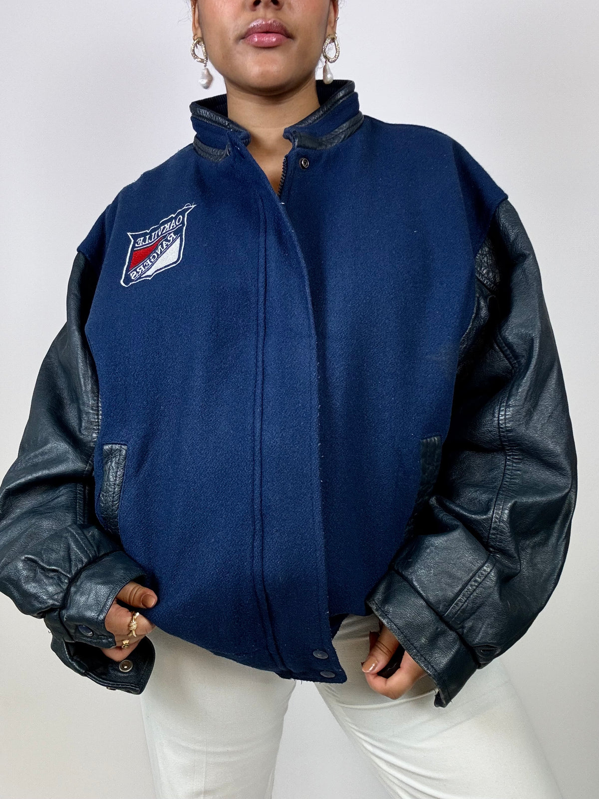 American bomber navy blue/black leather sleeves Vintage L