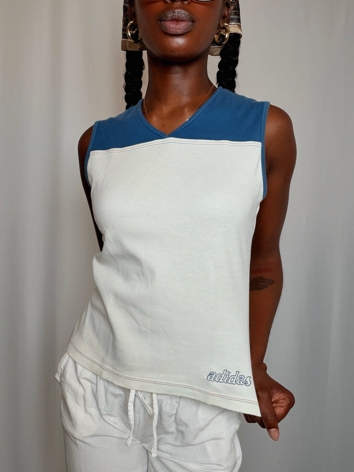 Tshirt Blanc Et Bleu Adidas S vintage