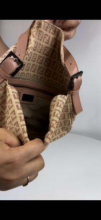 Sac Fendi Baguette Rose en Toile