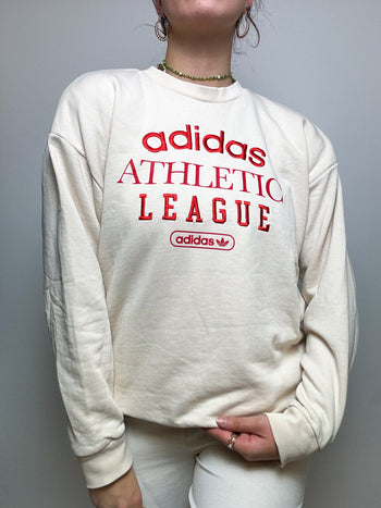 Cream white and red vintage adidas sweater M/L