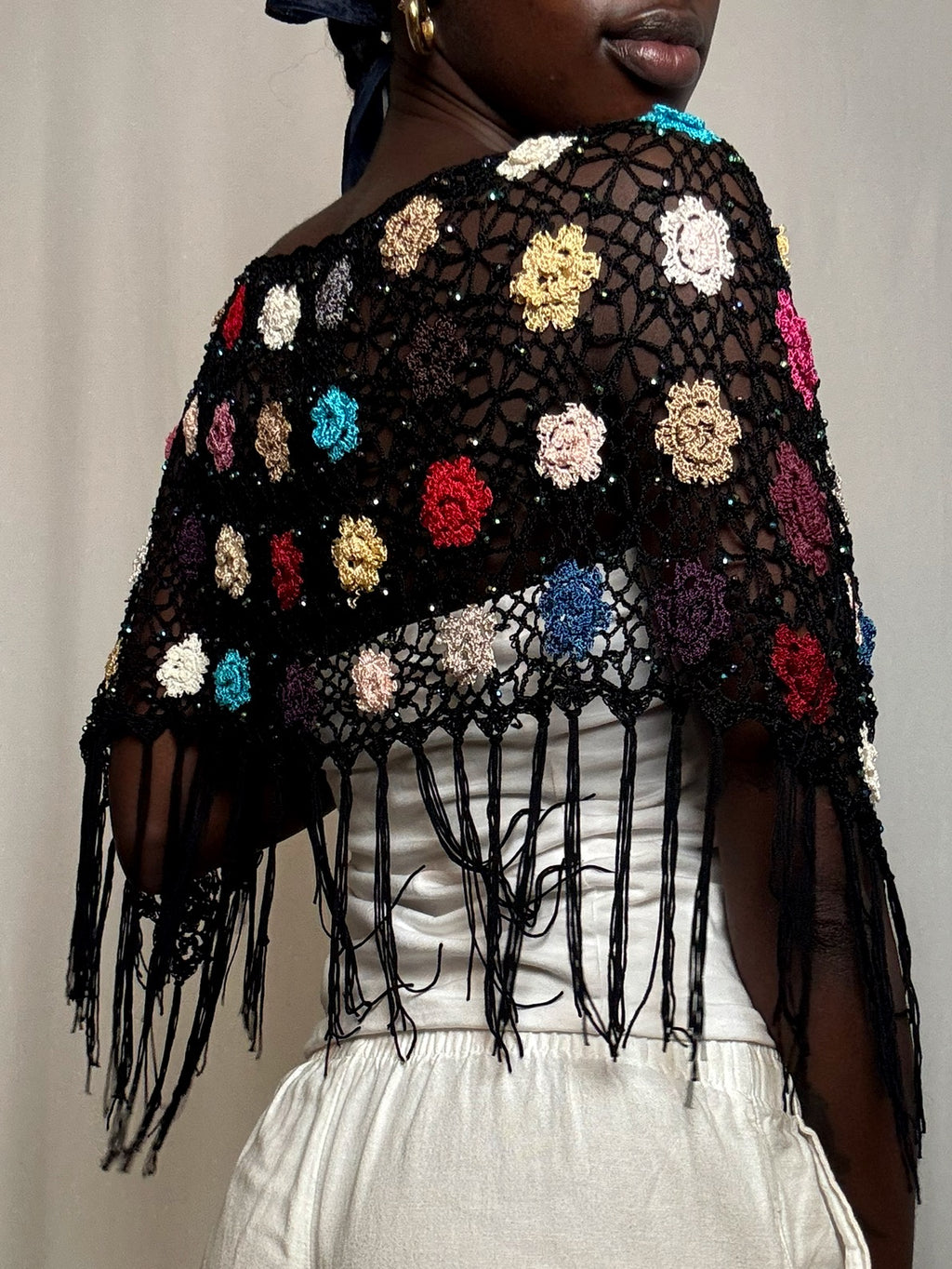 Top type foulard crocheté