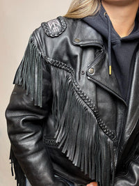 Vintage Bikerjacke aus schwarzem Leder mit Fransen, Größe M/L