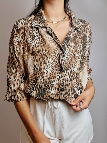 Vintage beige leopard patterned shirt 