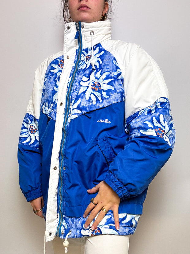 White down jacket with vintage blue patterns L 