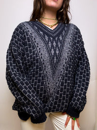 Gray and black vintage wool sweater L/XL 