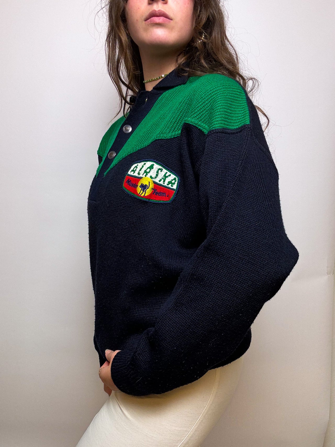 Black and green wool sweater with vintage collar M/L