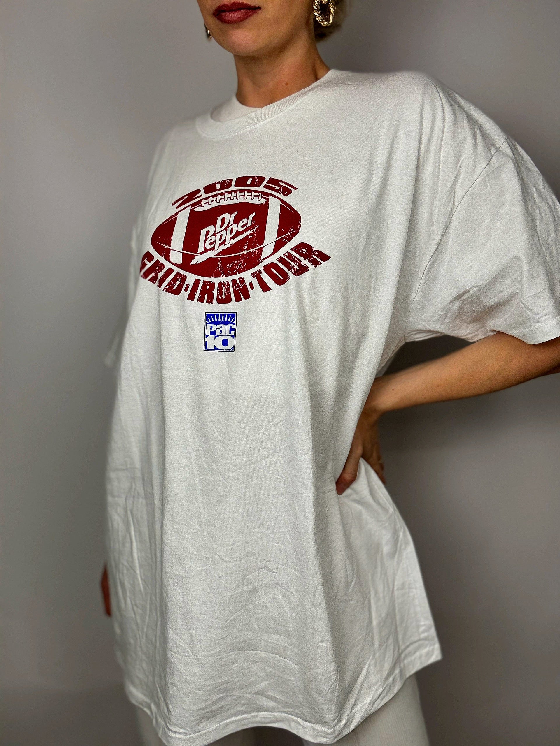 Dr. Pepper white and red t-shirt