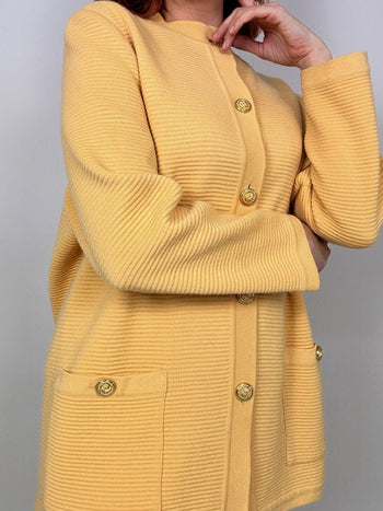 Cardigan vintage jaune avec boutons dorés L