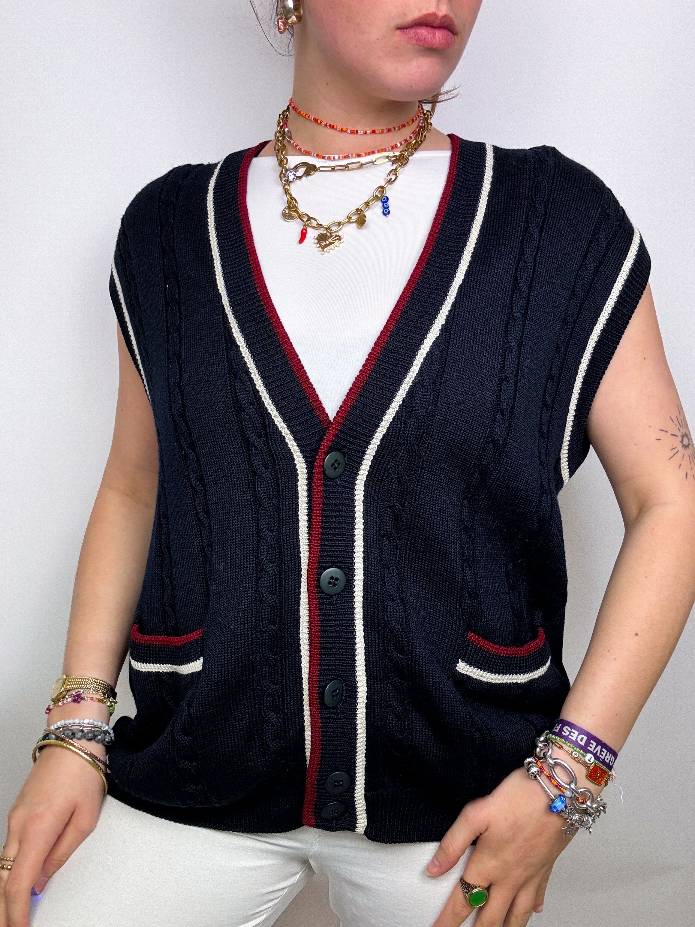 Gilet vintage en maille bleu foncé avec boutons