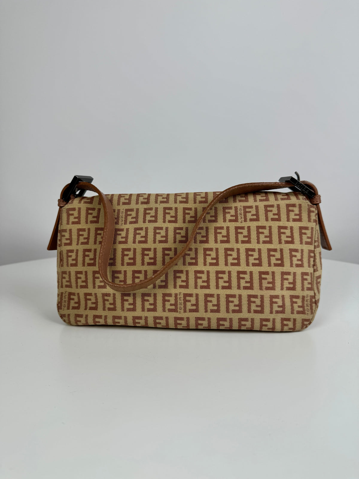 Sac Fendi Baguette Rose en Toile