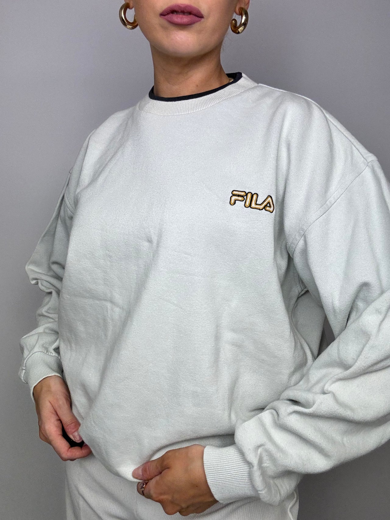 Pull vintage américain blanc cassé Fila