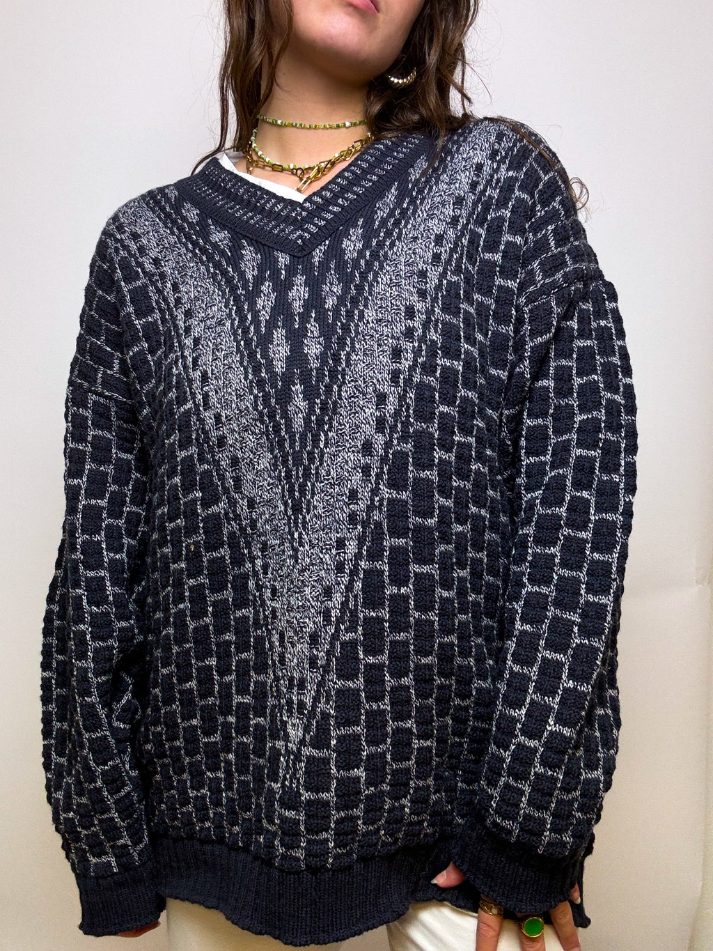 Gray and black vintage wool sweater L/XL 