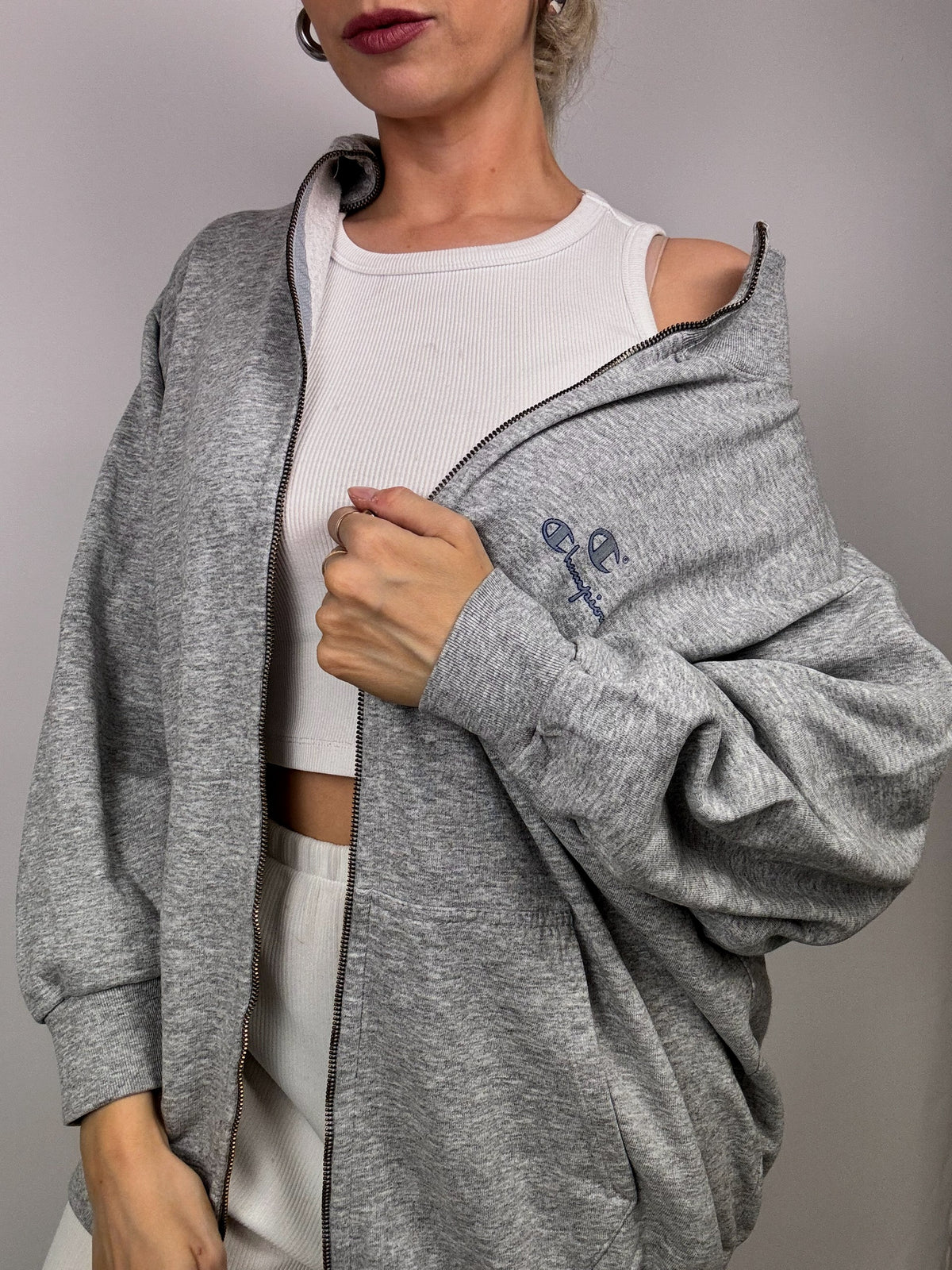 Graue Reißverschlussjacke von Champion