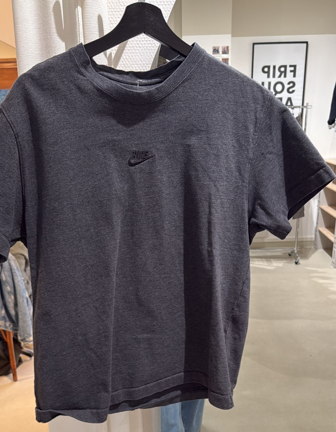 Vintage Nike L T-Shirt
