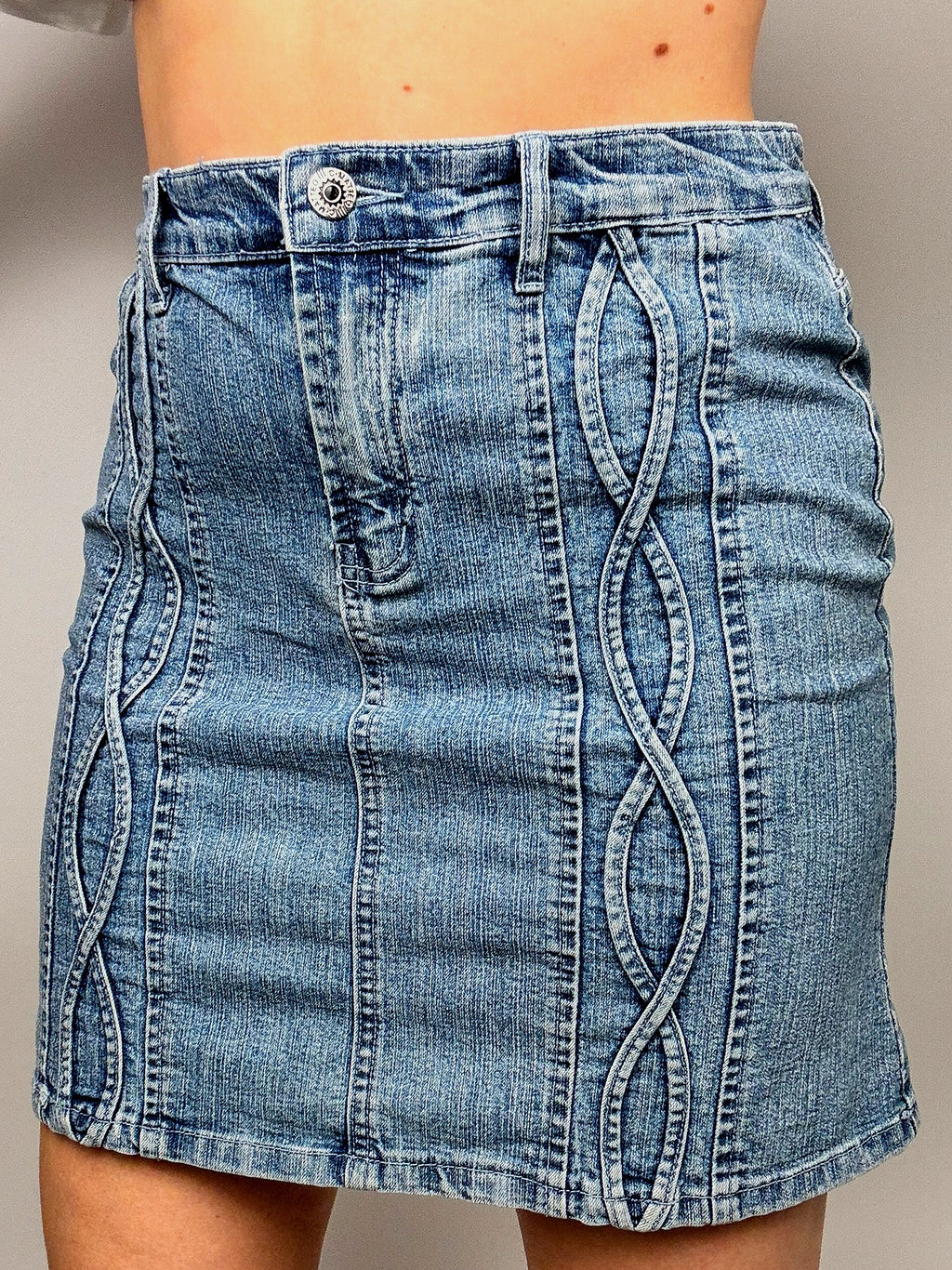 Vintage-Jeans-Minirock mit Muster