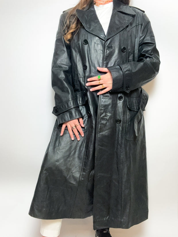 Black vintage leather coat L 
