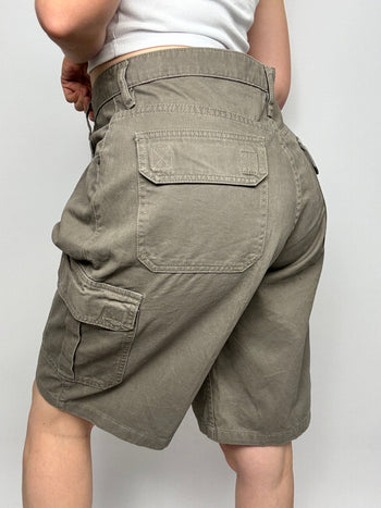 Vintage khaki cargo shorts