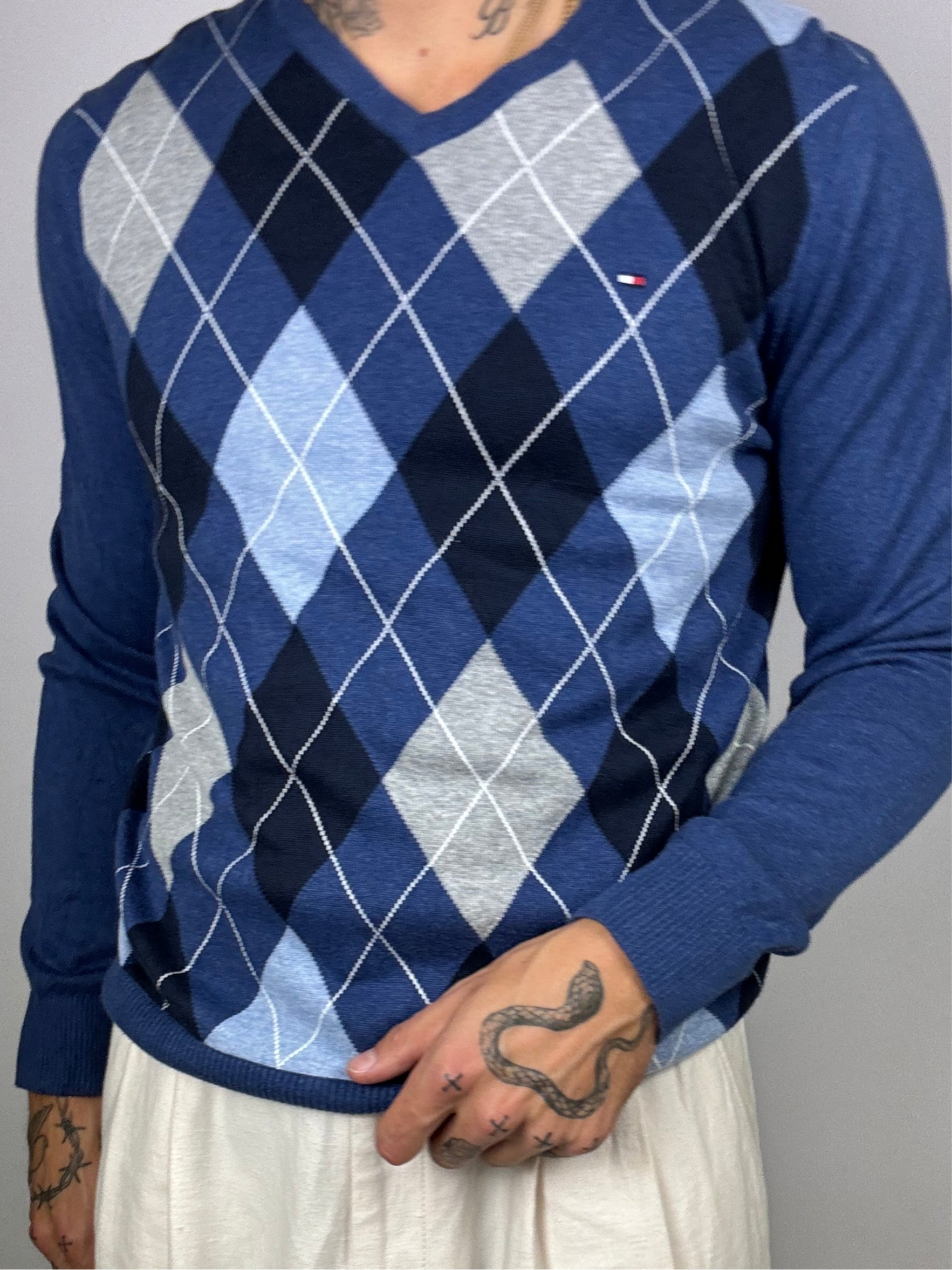 Vintage blue jacquard sweater