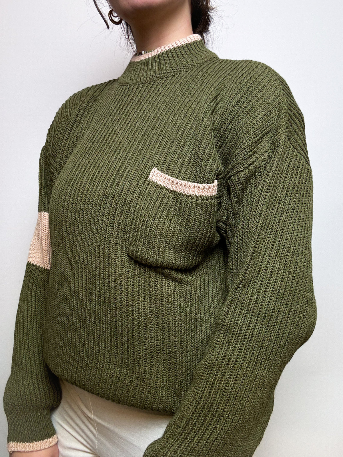 Khaki vintage stand-up collar sweater M