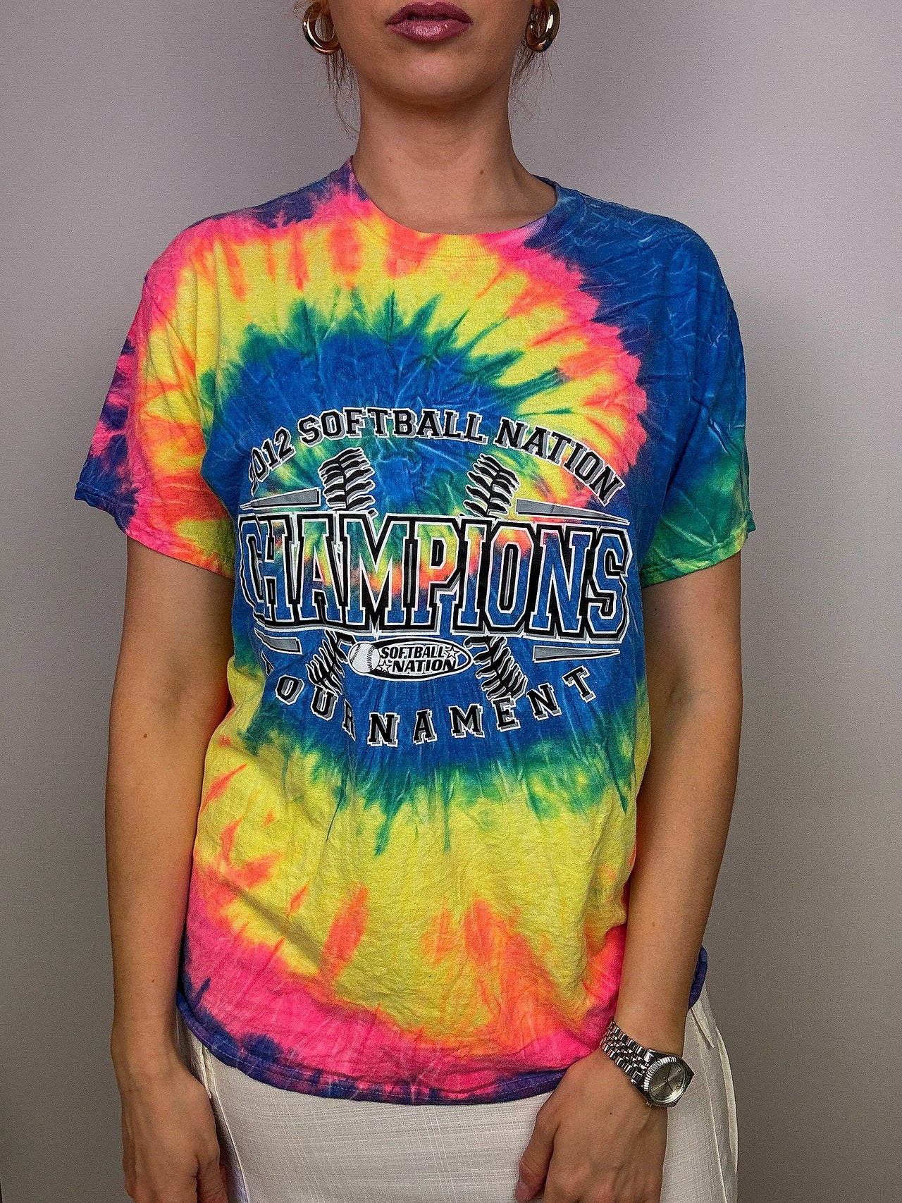 Mehrfarbiges Vintage-Champions-T-Shirt mit Batikmuster