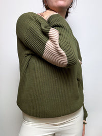 Khaki vintage stand-up collar sweater M