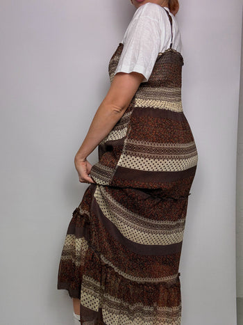 Robe maxi brune fleurie vintage