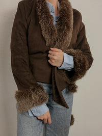 Veste courte vintage en mouton retourné brun XS/S