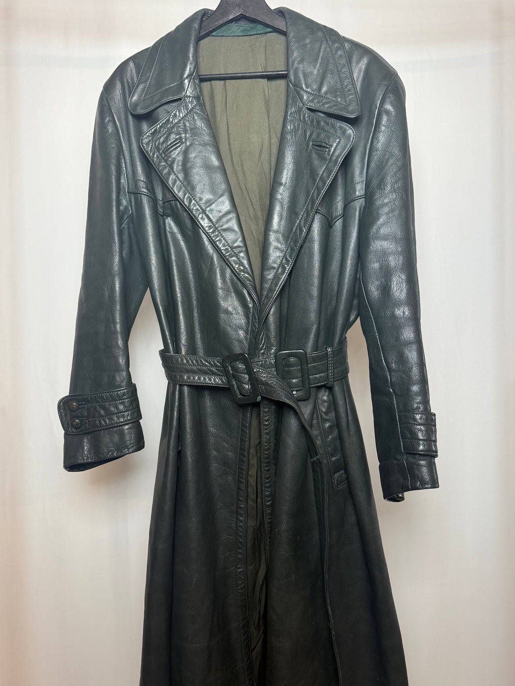 Grüner Ledertrenchcoat XL live