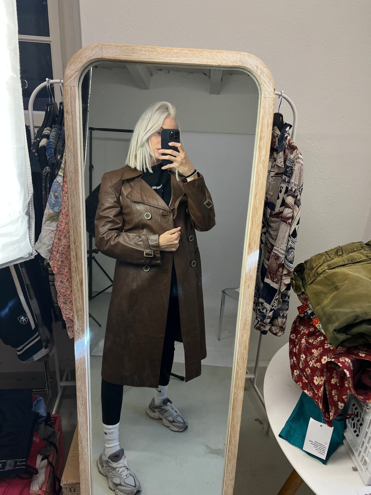 Trenchcoat en cuir brun vintage S