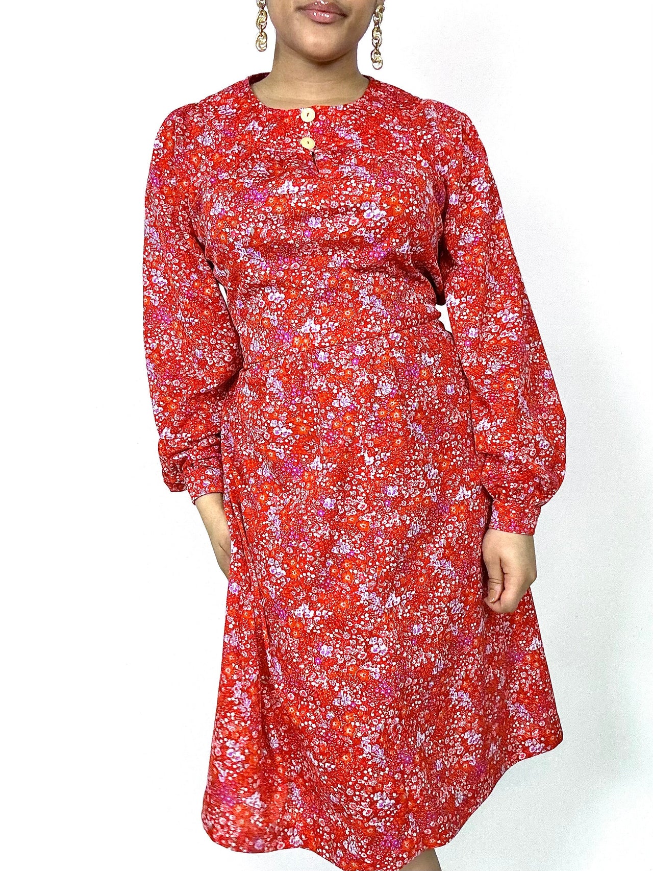 Robe vintage rouge à fleurs M