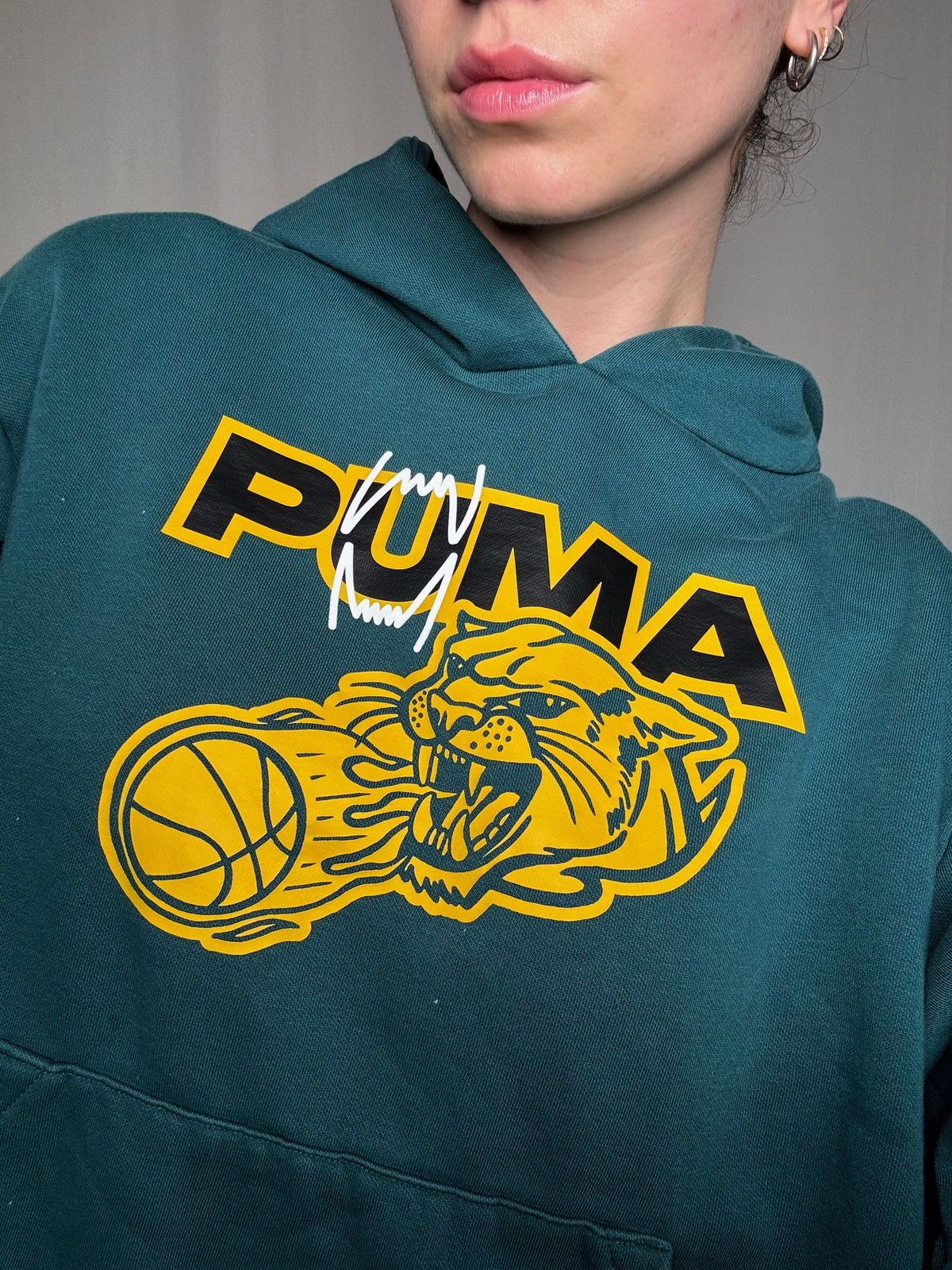 Puma L vintage teal sweatshirt
