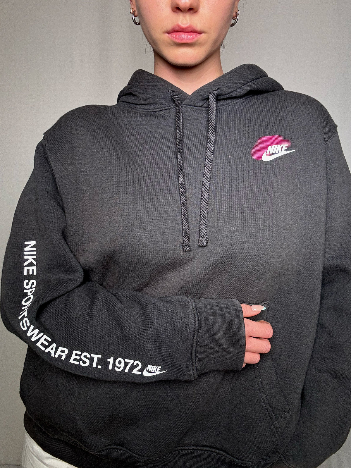 Sweat gris foncé Nike L vintage