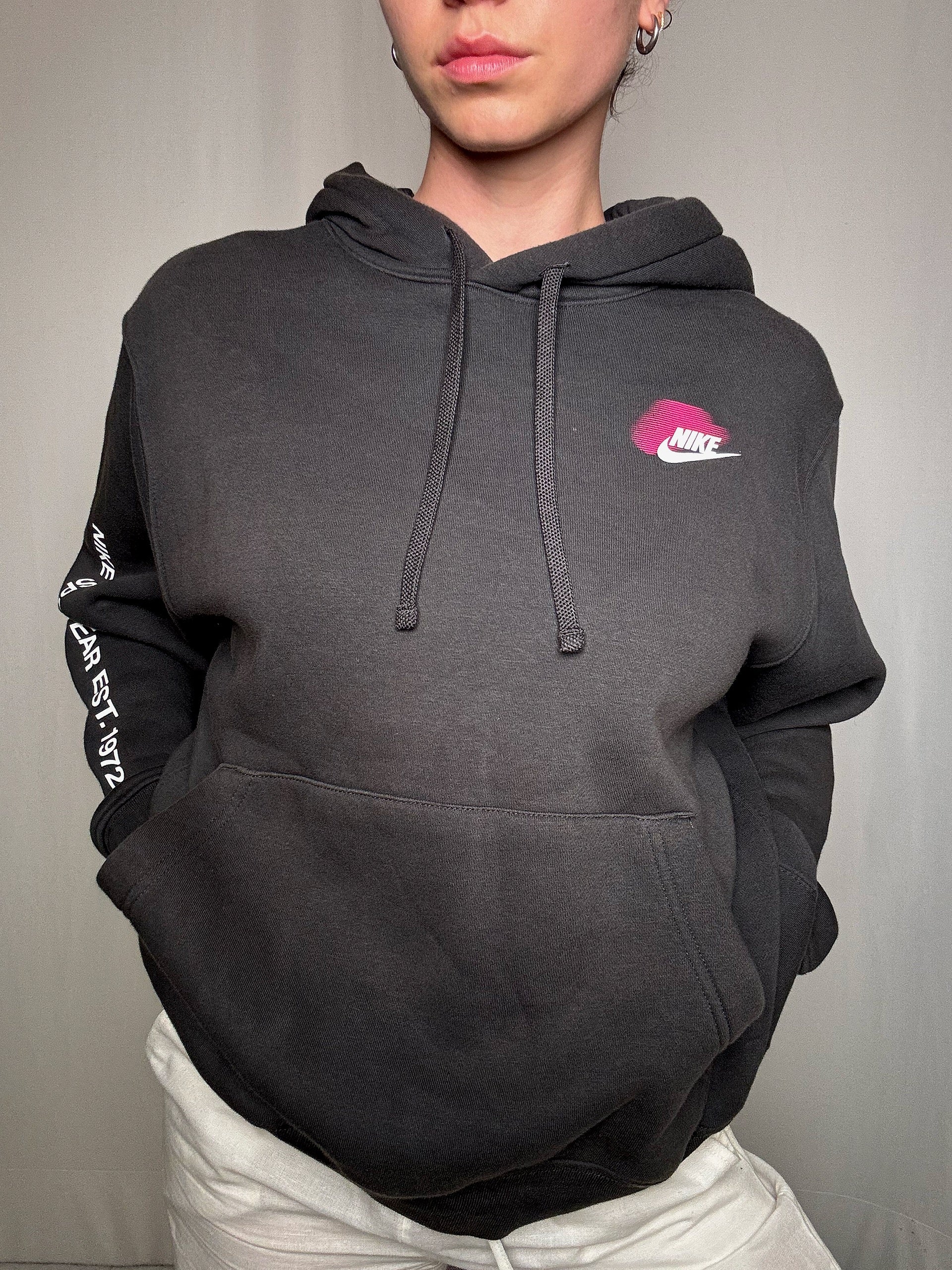 Sweat gris foncé Nike L vintage