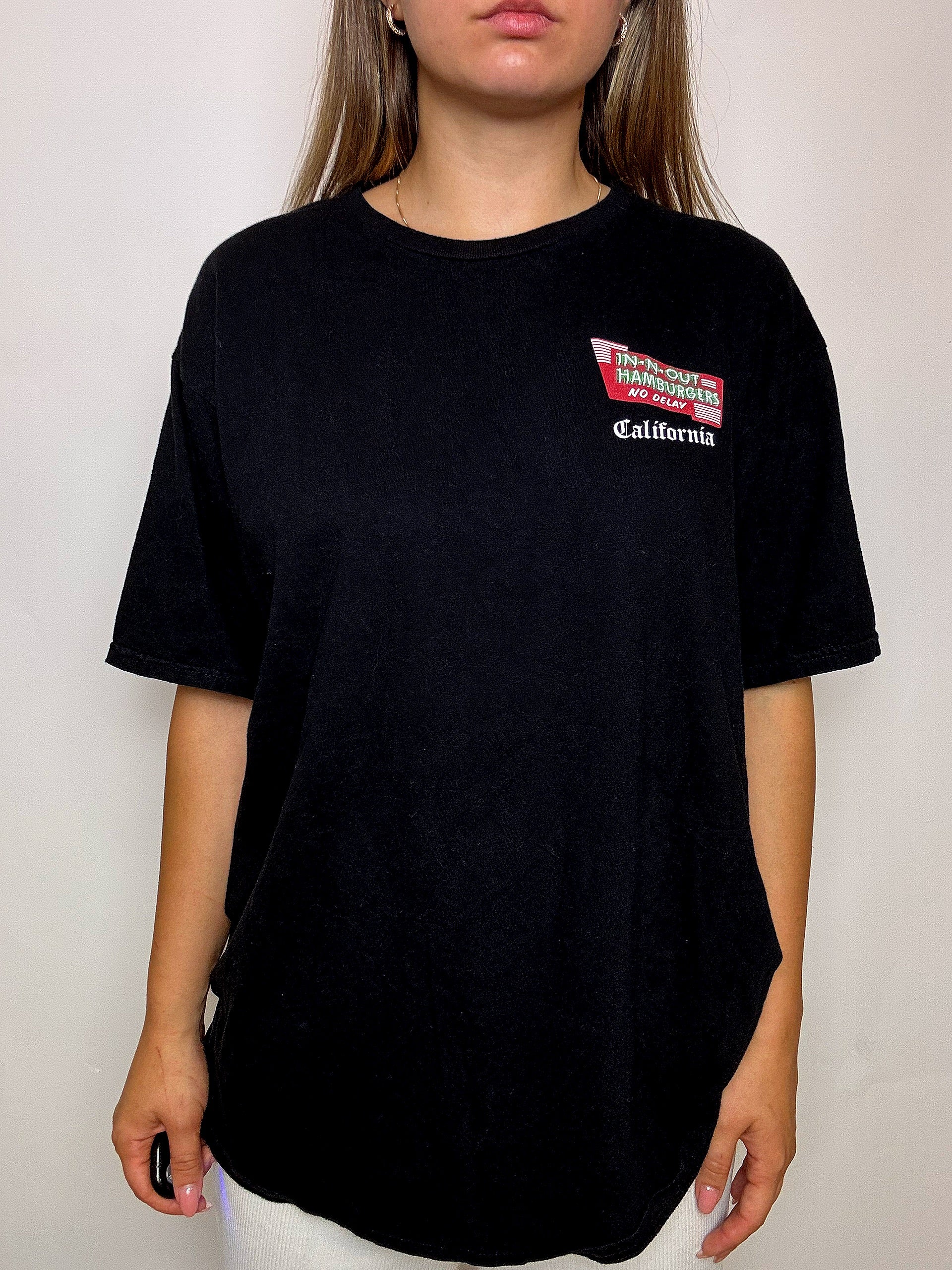 IN N OUT black XL vintage t-shirt