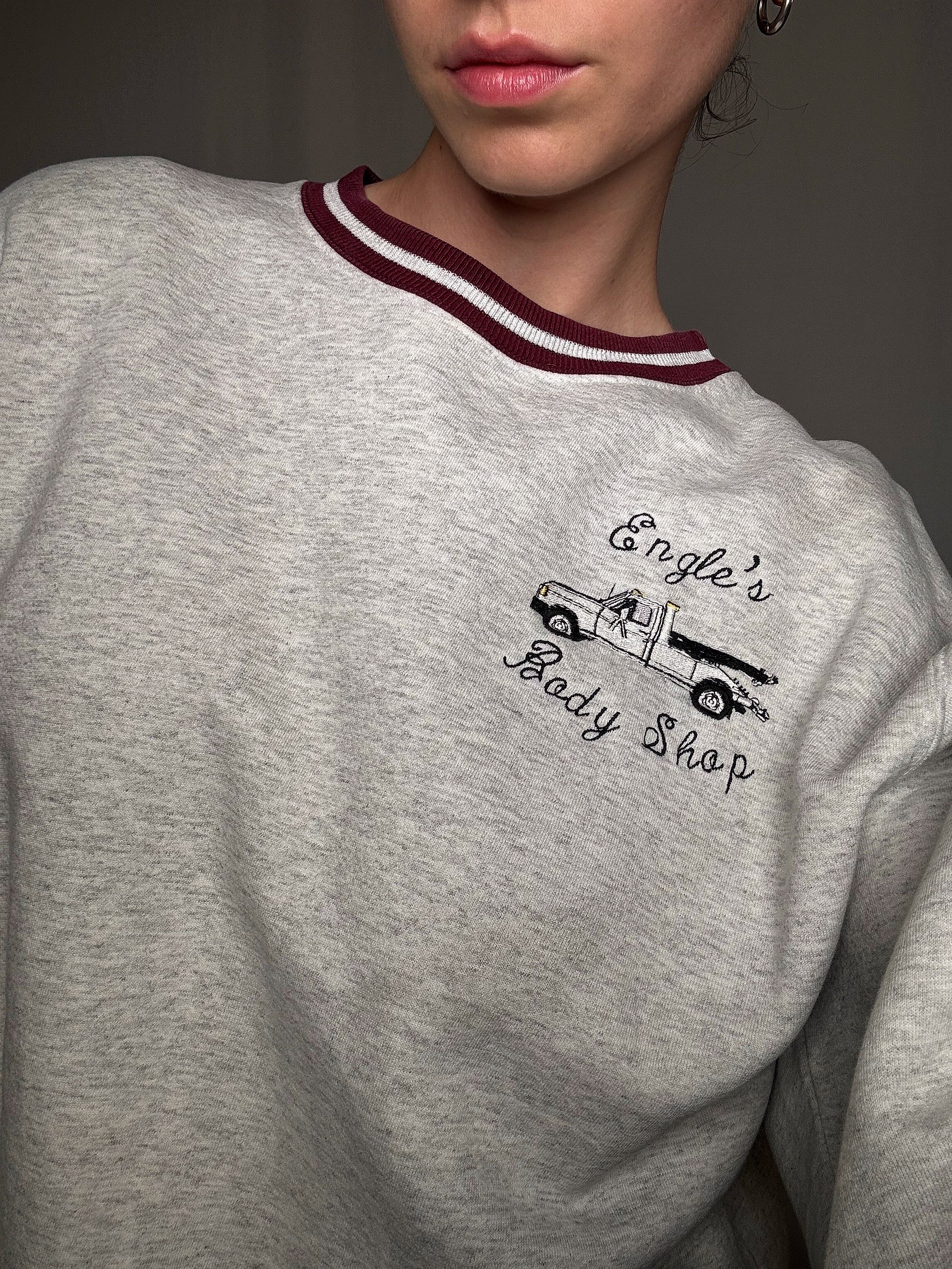 Sweat brodé gris L vintage