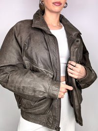 Vintage L/XL Daunenjacke aus Leder im Destroyed-Stil