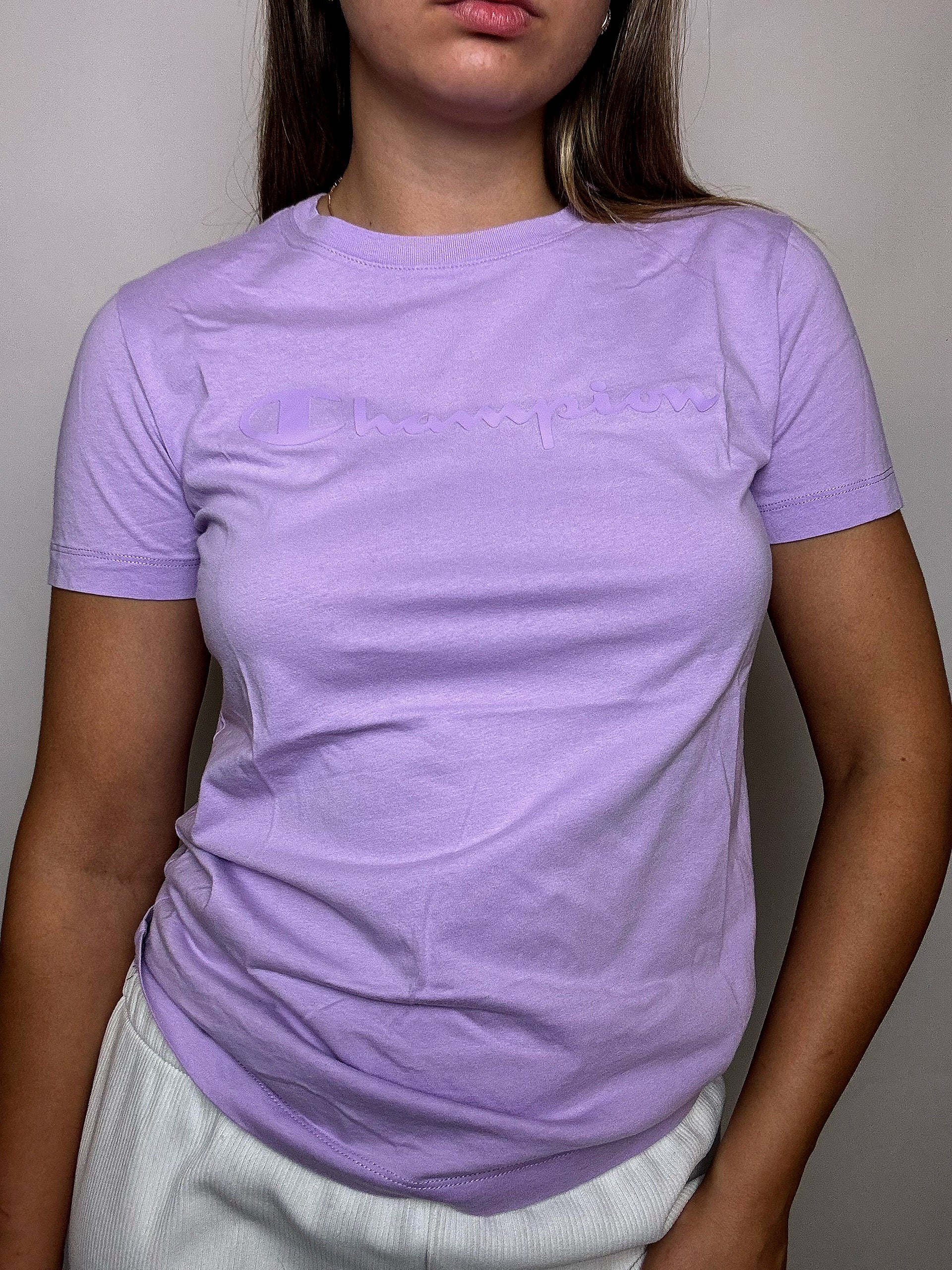 Vintage CHAMPION S fitted lilac t-shirt