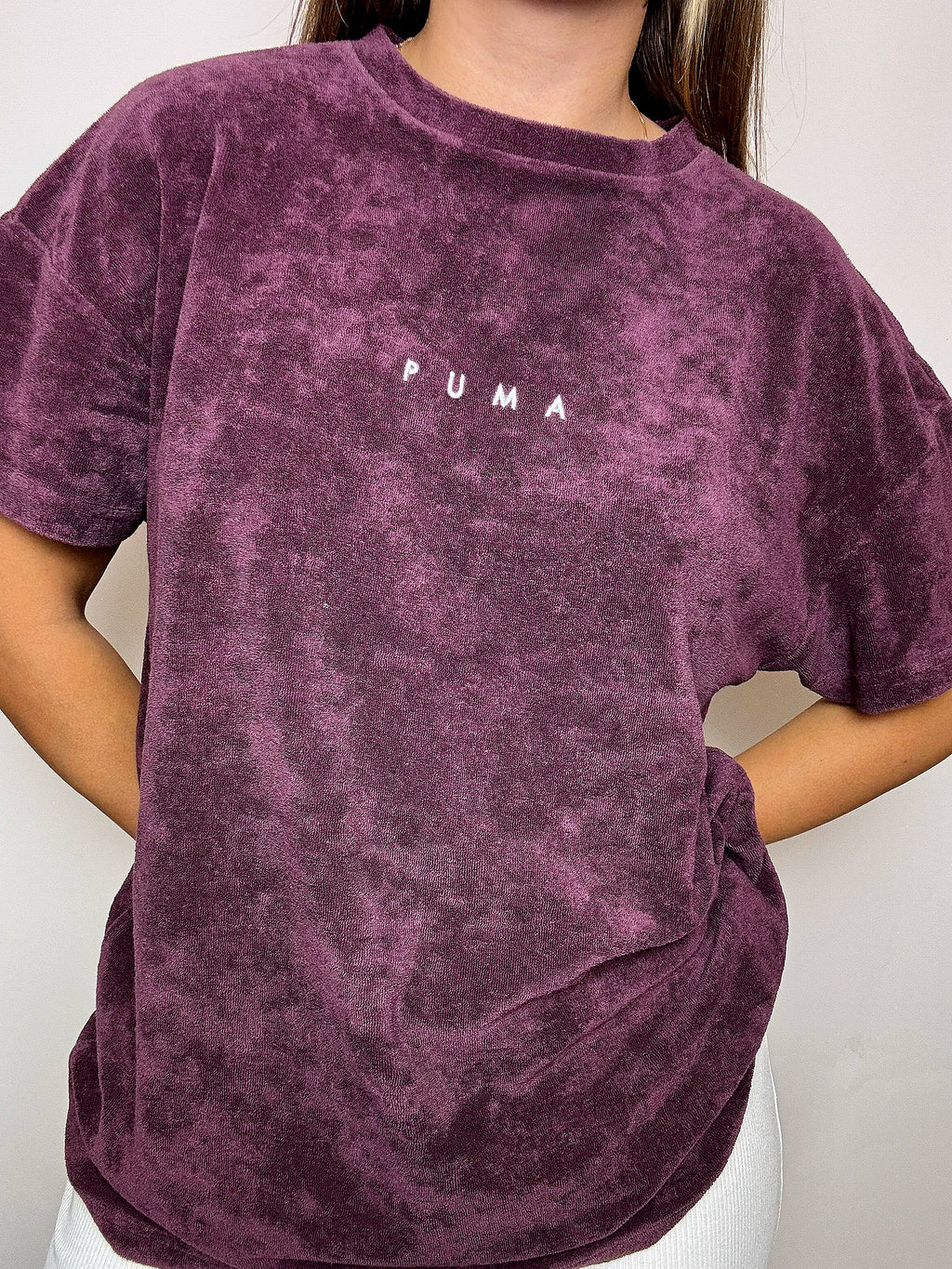 PUMA Vintage-T-Shirt aus bordeauxrotem Frottee, Größe L