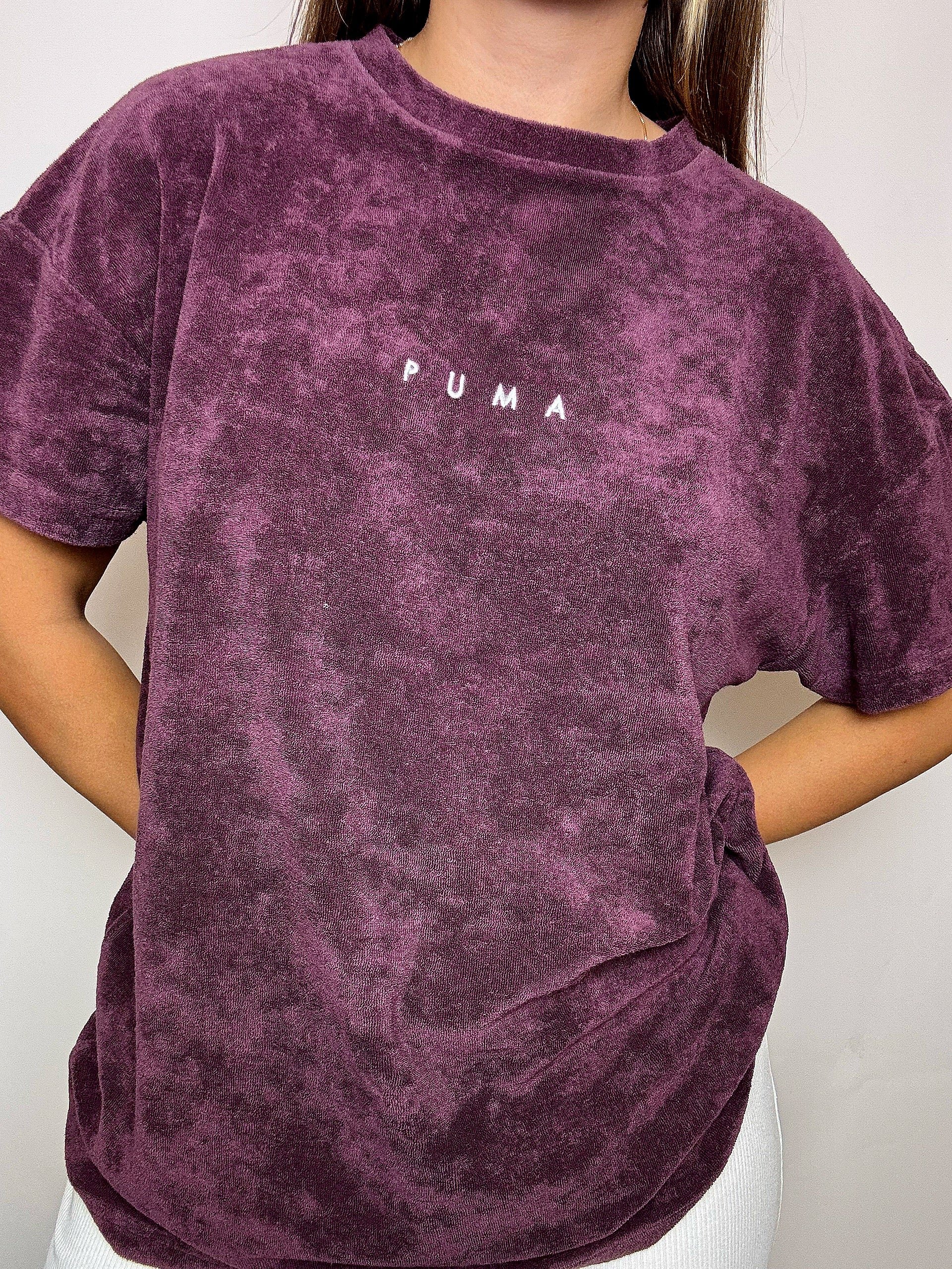 PUMA Vintage-T-Shirt aus bordeauxrotem Frottee, Größe L
