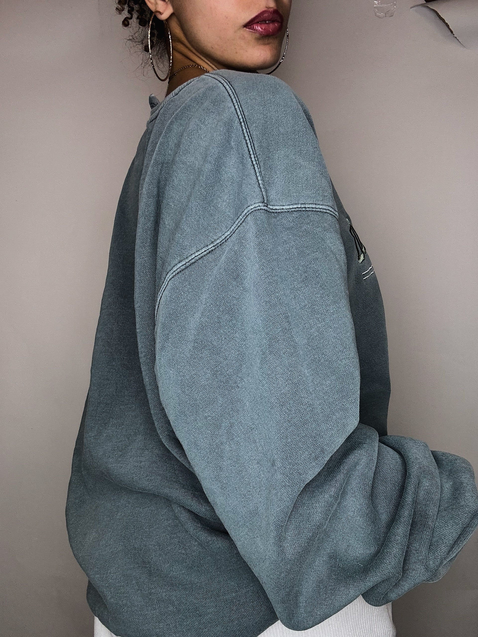 Sweat bleu canard brodé XXL vintage