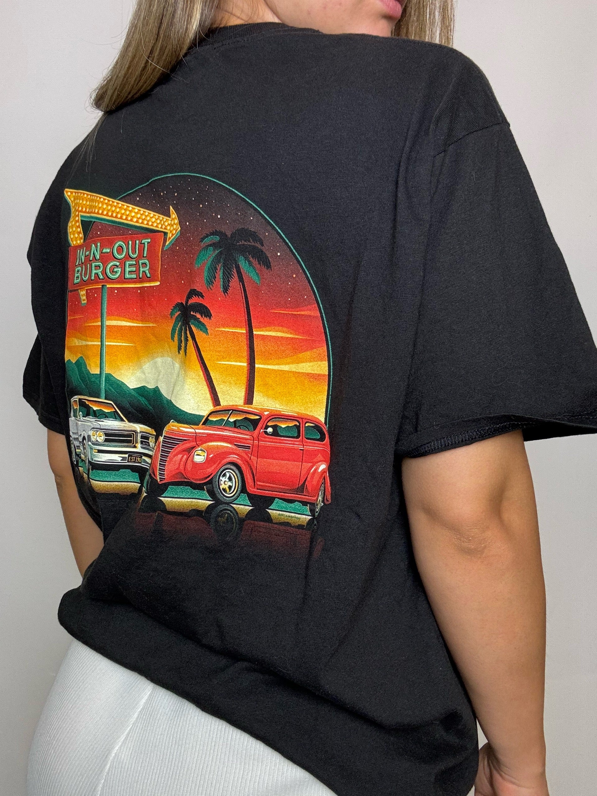 IN N OUT L Vintage schwarzes T-Shirt