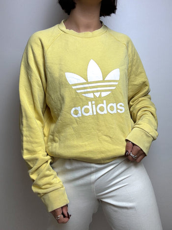 Vintage light yellow Adidas sweater L 