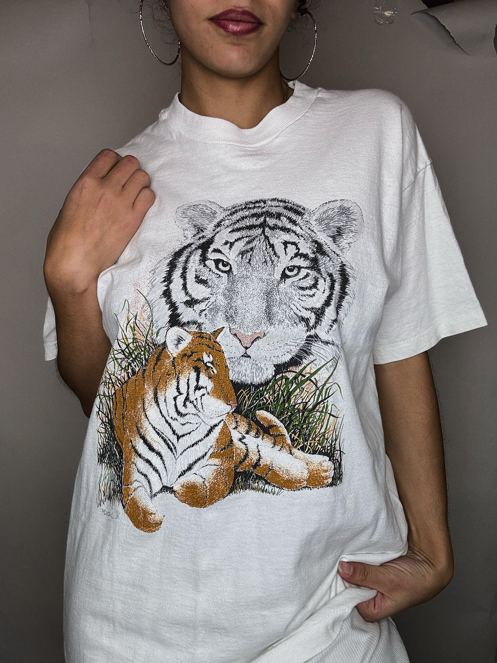 Weißes, kitschiges T-Shirt mit Tigern, Größe L, Vintage