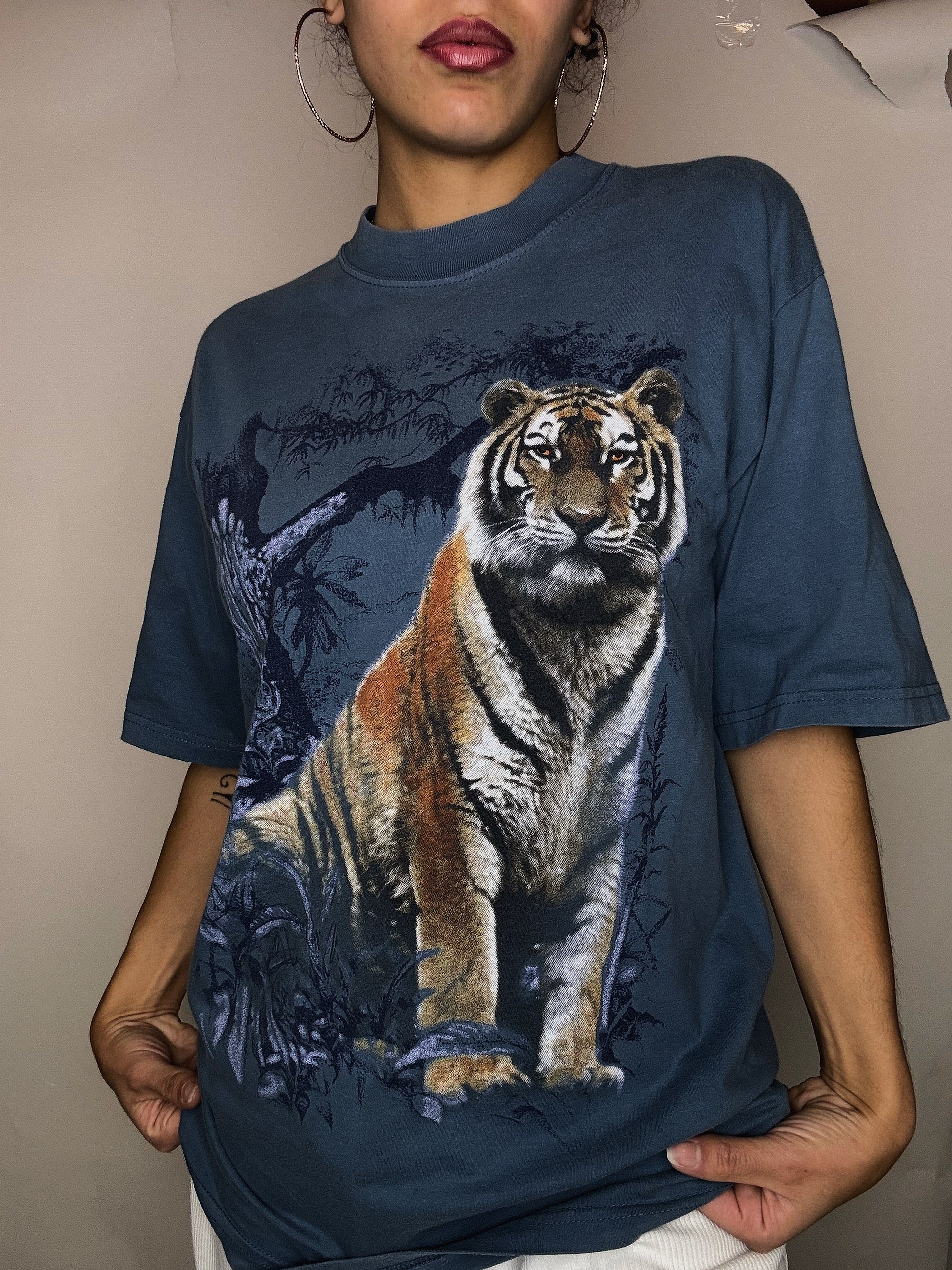 Tshirt kitch bleu tigres M vintage